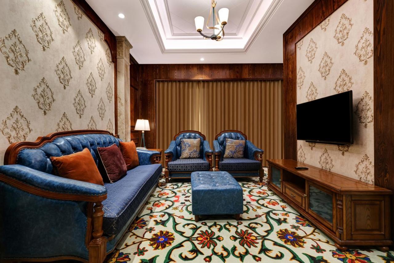 Hotel Lemon Tree Premier, Dwarka Exterior foto