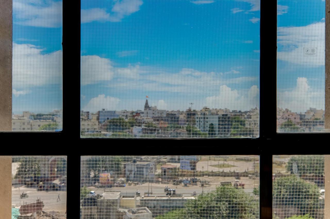 Hotel Lemon Tree Premier, Dwarka Exterior foto