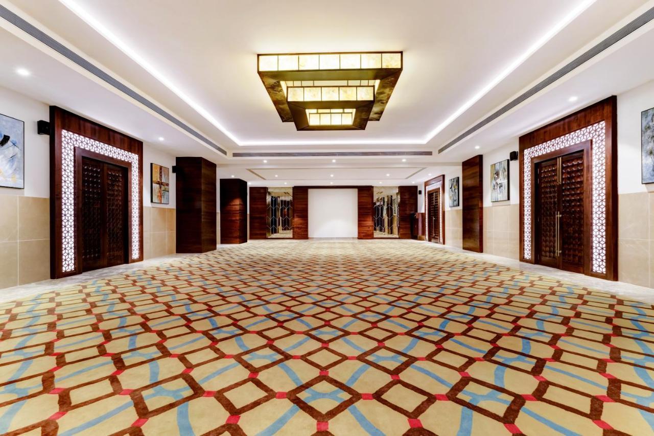 Hotel Lemon Tree Premier, Dwarka Exterior foto