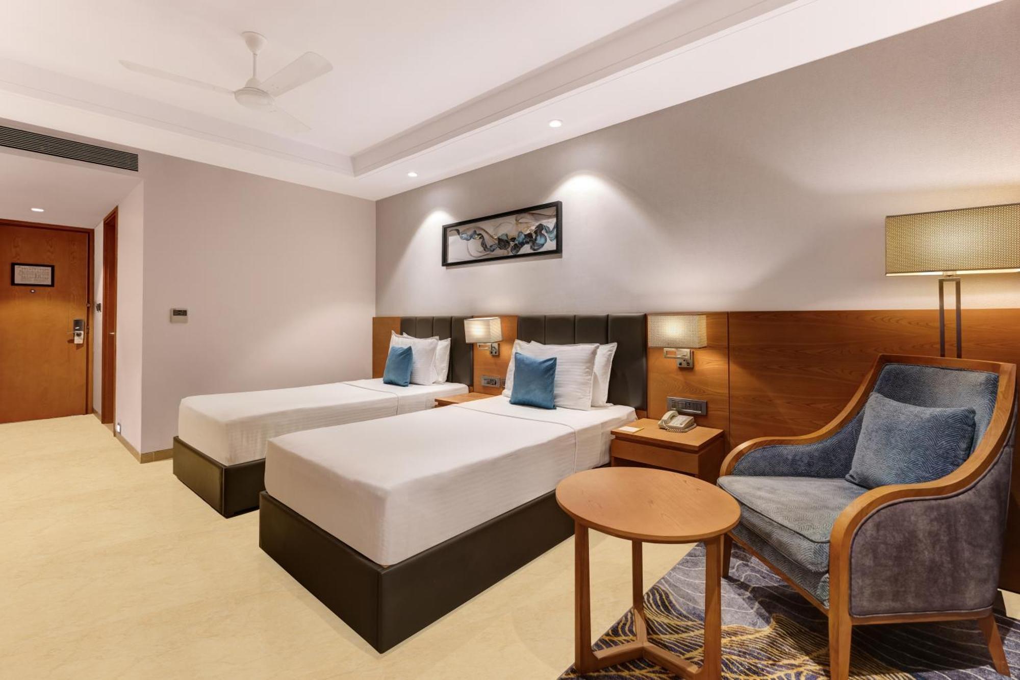 Hotel Lemon Tree Premier, Dwarka Exterior foto